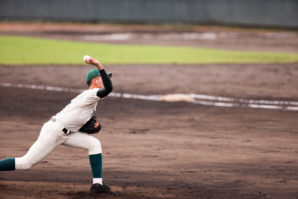 投手練習　野球の上達に必要な肩甲骨の柔軟性を高めて可動域を広げるストレッチとは