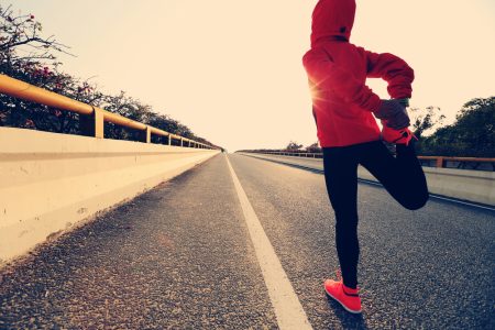 ランナー必須の筋肉・心肺機能を強化　坂道トレーニング