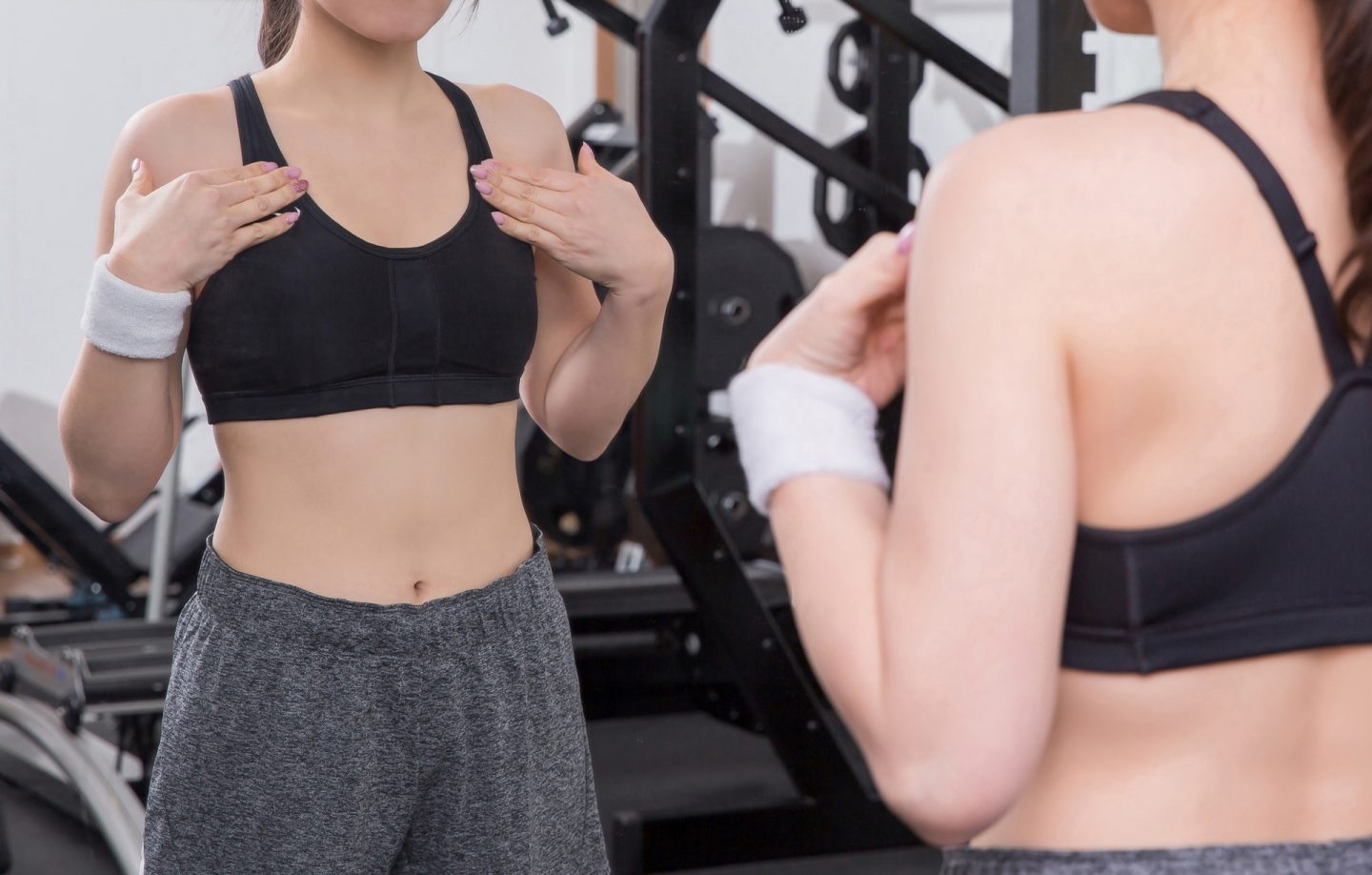 【女性必見】大胸筋トレーニングでバストアップ！おすすめの筋トレ方法4つ！