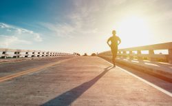 暑くても強くなれる！秋のレースに向けた夏のランニング練習法｜長距離 マラソン run ランナー