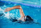 入江陵介のフォームに近づく 背泳ぎのローリングがしやすくなる練習法