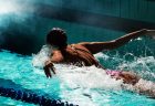 クロールを楽にゆったり泳ぐ 長く伸びるストレッチングタイムと息継ぎが重要 練習法2種