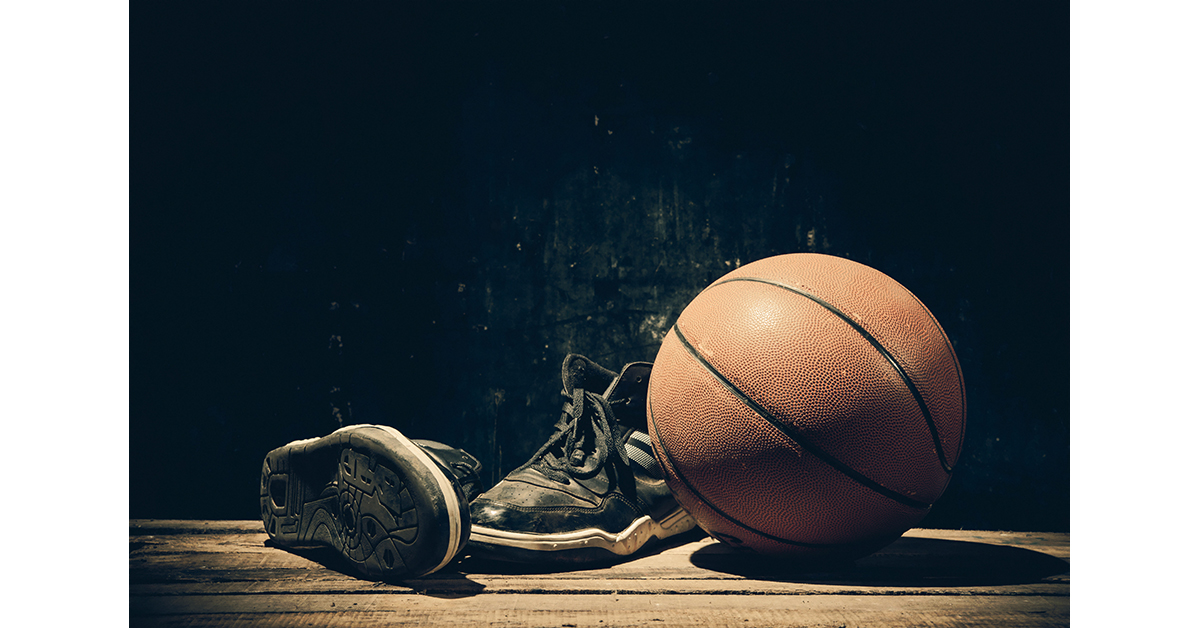 バスケットボール シューズの靴紐の結び方 シューズの寿命が長くなりパフォーマンスアップに繋がる｜バッシュ