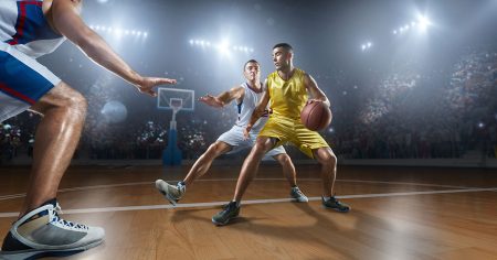 バスケットボール 緩急のあるドリブルを習得するためのハンドリング練習 ポイントは足首の傾き