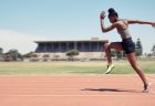 短距離 速く走るために必要な腸腰筋のトレーニング 立位編 姿勢安定や腰痛予防にも｜陸上 筋トレ トレーニング