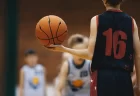 バスケットボール 確実なパスキャッチに繋がる指先と腕力の鍛え方