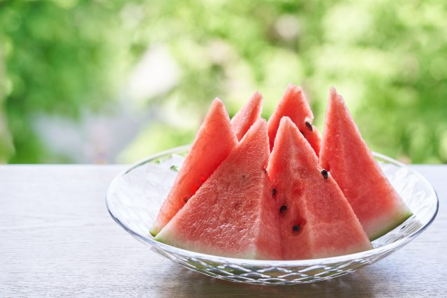 【何問正解できる?】体温を下げる食材はどっち?「涼食クイズ」