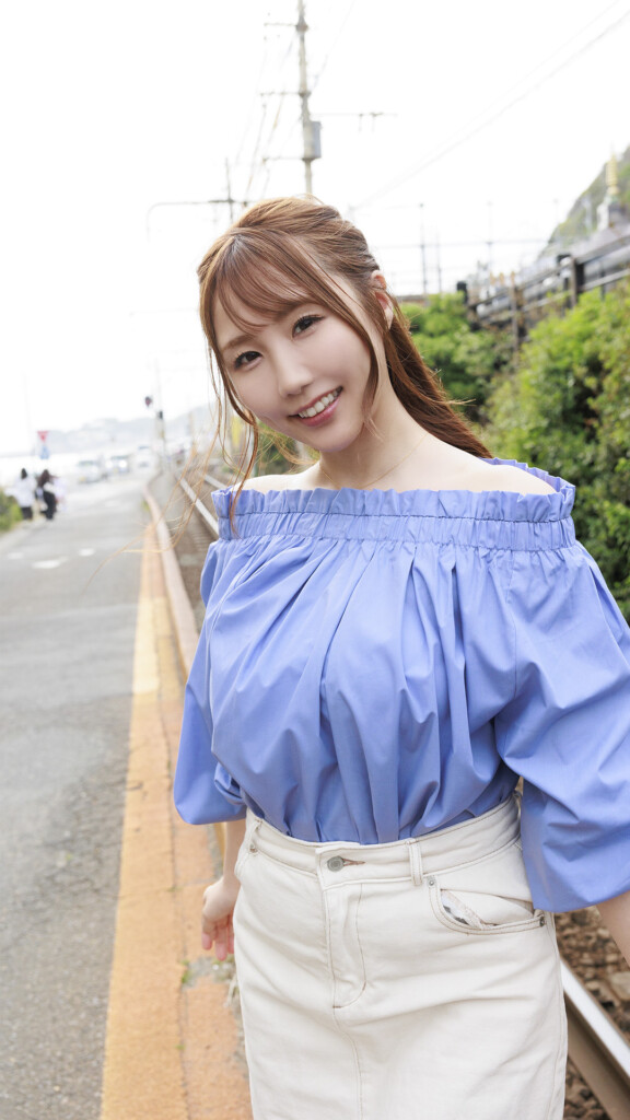葉月 愛梨
