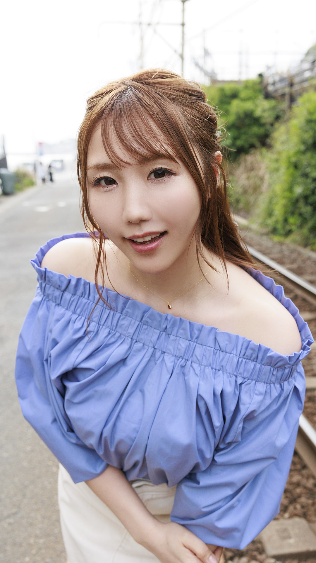 葉月 愛梨