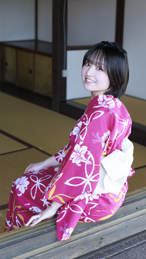 南 かなえ