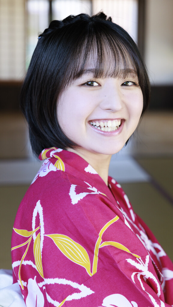 南 かなえ