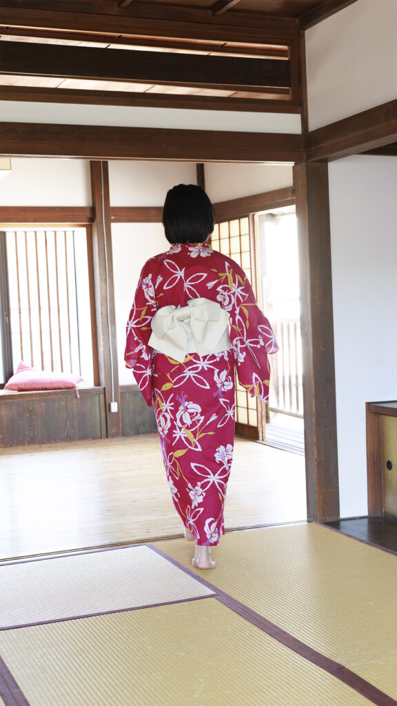 南 かなえ